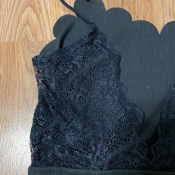 Bundle of Two Bodysuits: Makers Of Dreams and SHEIN - Picture 10 of 11